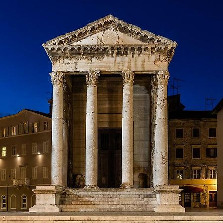 Central Augustus App Pula Exterior foto